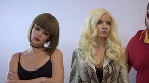 Și veți înțelege în curând de ce spun asta. Roby Roberto È™i Danela Principalii SuspecÈ›i In Uciderea Lui MoÈ™ CrÄƒciun Cine A Mai Pomenit MoÈ™ Vara A Adus È™i El Ceva Antena 1