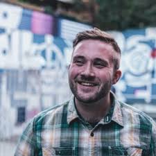 Ryan McQuillan (@RyanMcGrillan)