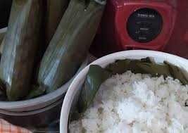 Cara membuat kerupuk dari sisaan nasi / kerupuk gendar!!! Resep Lontong Dan Nasi Magic Com Oleh Ifahani Cookpad