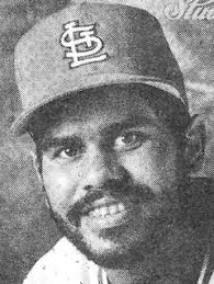 Salón de la Fama del Deporte Riopedrense/Exaltados 1997/José M. Oquendo  Contreras