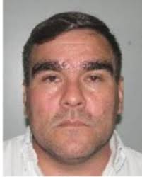 Reo con muletas y problema de visión escapa de hospital