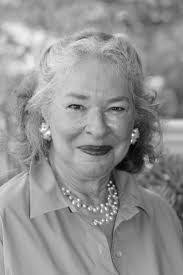 Lessie Love's Instagram, Twitter & Facebook