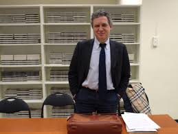 Fernando nando dalla chiesa is an italian academic and politician, honorary president of libera, former deputy and senator. Nando Dalla Chiesa A Sassari Nuoro E Olbia Per Parlare Di Mafia E Criminalita Sardiniapost It