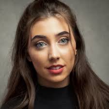 Caitlin Finney's Instagram, Twitter & Facebook