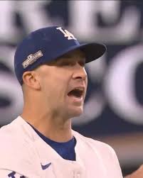 Jack Flaherty has some words for Manny Machado 😳 #NLDS