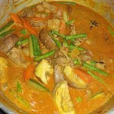 Gulai kak wok dan ayam goreng | mek kelate masuk dapur. Nasi Kak Wok Yang Simple Jer Tapi Sedap Ayam Goreng Lengkap Dengan Kuah Gulai Pekat Patutlah Ramai Suka Keluarga