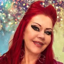 Kate Pierson