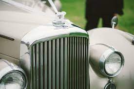 Pin On Vintage Classic Car Wedding Cars Brisbane