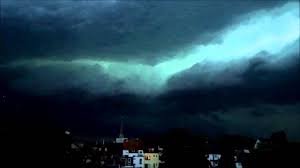 Wetter heute, 23.06.2021 in mönchengladbach bleibt morgens die wolkendecke geschlossen bei temperaturen von 13°c. 2014 06 09 Germany Nrw Unwetter Uber Monchengladbach Am Pfingstmontag Youtube
