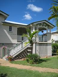 Pin By Jack Scho On Outside In 2020 Queenslander House House Paint Exterior Queenslander
