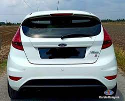 The fiercely fun ford fiesta is small, but nippy, and is known for its brilliant driving dynamics. Ford Fiesta 1 6 At Hatchback Sambung Bayar Car Continue Loan Photo 4 Carsinmalaysia Com 38995 Ford Fiesta St Hatchback Ford Fiesta