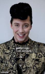 Jean Weir's Instagram, Twitter & Facebook