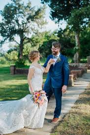 Liz Zach Kentucky Derby Inspired Wedding Savannah Wedding Photographer Savannah Wedding Wedding Inspiration