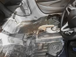 Böden, polster, türverkleidungen und autohimmel. Autoaufbereitung Von Innen Frischer Innenraum Angenehme Fahrt