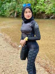 Sungai Onzz Hot School Girl Outfits Muslim Women Hijab Asian Fashion Women