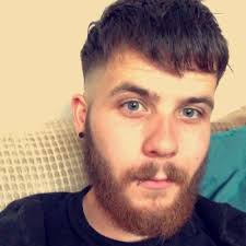 Aaron Humphreys (@Rees_Aaron)