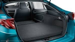 Vous pouvez trouver aussi dimensions de votre voiture. Toyota Prius Plug In Hybrid Dimensions And Boot Space Hybrid