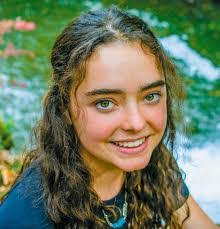 Erin Byerly's Instagram, Twitter & Facebook