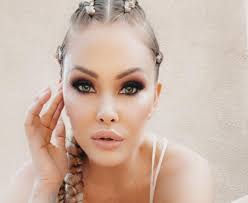 Find the perfect shanna moakler stock photos and editorial news pictures from getty images. Kuwtk Shanna Moakler Absolutely Dragged For Accusing Travis Barker Of Having An Affair With Kim Kardashian The Overtimer