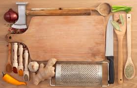 Mantener la cocina limpia exige un trabajo diario y constante. Como Limpiar Las Tablas De Cocina De Madera Tabla De Cocina Cocina Madera Trucos De Limpieza