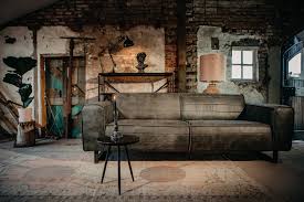 Kleines zimmer schön und platzsparend einrichten. Inspiration Einrichtungsideen Wohnzimmer Kuche Industrial Design