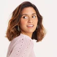 Connie Menard's Instagram, Twitter & Facebook