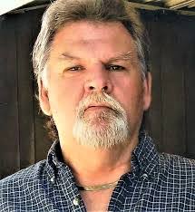 Jeffrey Martin's Instagram, Twitter & Facebook