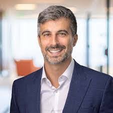 Chris Rosewell's Instagram, Twitter & Facebook