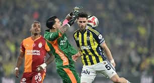 Fenerbahçe ile Galatasaray 1-1 berabere kaldı