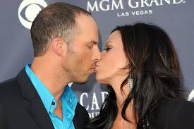 Walker Hayes' 'Honey' Playlist Is Sugary Sweet Goodness [LISTEN]