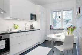 The kitchen in scandinavian homes has an airy and simple décor but it's also functional and practical. 60 Chic Scandinavian Kitchen Designs For Enjoyable Cooking