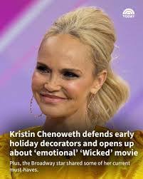 Rena Rosen's Instagram, Twitter & Facebook