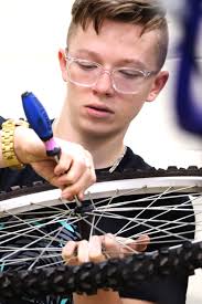 Kearsley High School introduces Bike Tech program to students