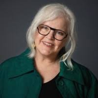 90+ "Julia Ewing" profiles