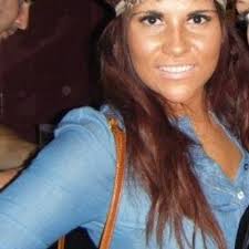 Laura Louise Malcolm (@lauraloumalcolm)