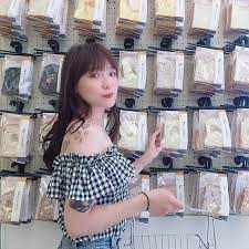 吐司強每個都想買儘管如此我還是喜歡這個獨ㄧ無二の我 鴻記麵包店 高雄美食 高雄景點 高雄 instagood girl 吐司強每個都想買 儘管如此我還是喜歡這個獨ㄧ無二の我