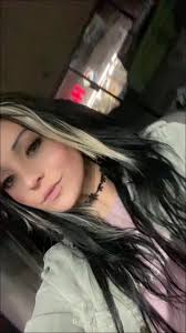 Tori Tyler Dess (@toritylerr)