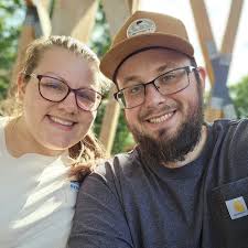 Hello guys How can I do the raven sword ? I dont know the Symbols