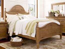 Universal Furniture Paula Deen Down Home Twin Bed In Oatmeal 192270 Country Bedroom Furniture Home Bedroom Universal Furniture
