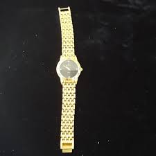 Mπλε με ασημένιες λεπτομέρειες πλαίσιο. Pierre Cardin Accessories Pierre Cardin Vintage Ladies Gold Watch Black Face Poshmark