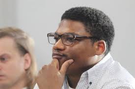 Judges object to reinstatement of Iowa public defender's law license