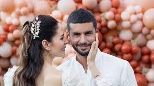 Yıldız Çağrı Atiksoyun eşi Berk Oktay minik kızıyla paylaştı! Beğeni yağdı  - Bayburt Haber,Bayburtgazetesi