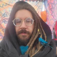 Which is better, Walksnail or DJI for flying?