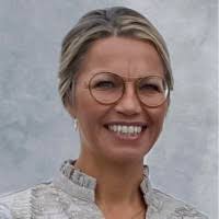 40+ "Heidi Bender" profiles