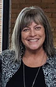 Lynn Wakefield new District 2 council member