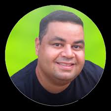 Leyla Trujillo Salon