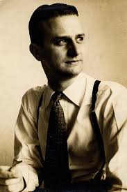 Hands-on and Group Work: Online Theatre Criticism in Brazil