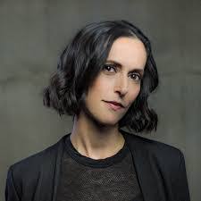 Suzanne Barbosa's Instagram, Twitter & Facebook