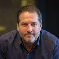 Brian Hecht's Instagram, Twitter & Facebook