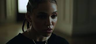 Слушай и скачивай the one headie one в mp3 бесплатно. Don T Judge Me Fka Twigs Neue Single Mit Headie One Und Fred Again Bytefm